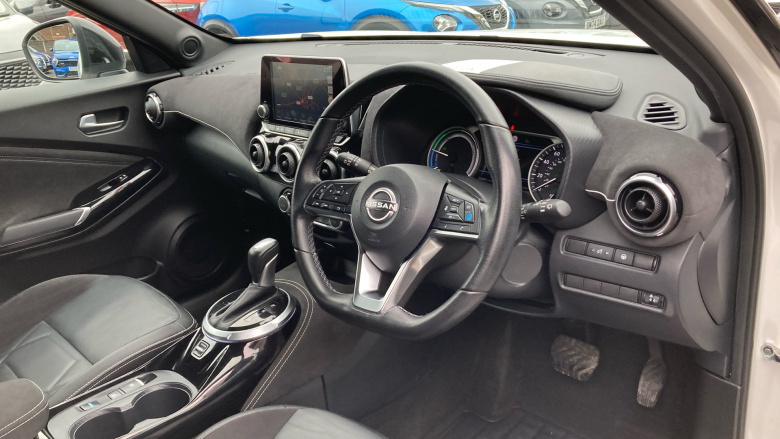 Nissan Juke 1.6 Hybrid Tekna+ 5dr Auto Hybrid Hatchback